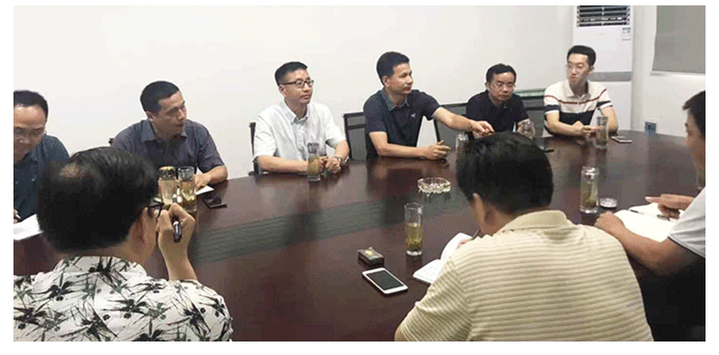 光影魔術(shù)手拼圖1.gif 光影魔術(shù)手拼圖1.gif